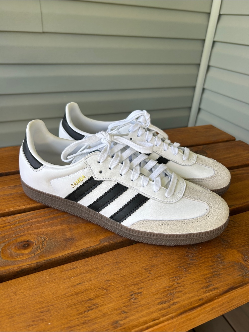 Adidas Samba OG leather black and white sneakers size 9